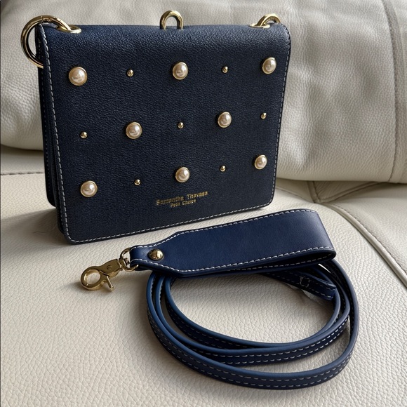Samantha Thavasa Petit Choice‎ Leather Bag